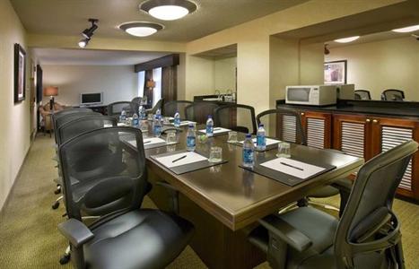 фото отеля Doubletree Houston Intercontinental Airport