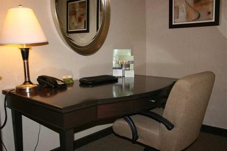 фото отеля Doubletree Houston Intercontinental Airport
