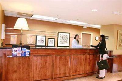 фото отеля Hampton Inn Greensboro East