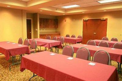 фото отеля Hampton Inn Greensboro East