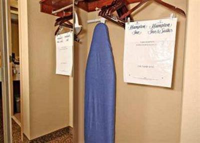 фото отеля Hampton Inn Greensboro East