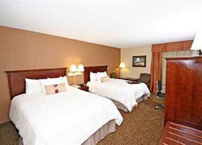 фото отеля Hampton Inn Greensboro East