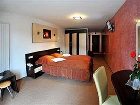 фото отеля Eden Hotel and Bungalows