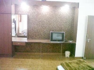 фото отеля Hotel First