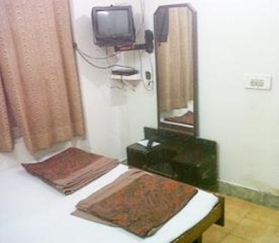фото отеля Hotel First