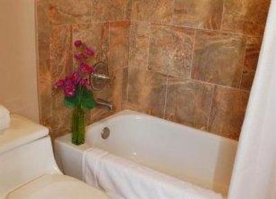 фото отеля Jensen Beach Inn
