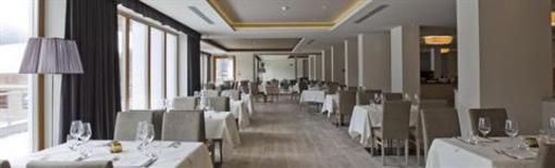 фото отеля Hotel Ciarnadoi