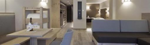 фото отеля Hotel Ciarnadoi