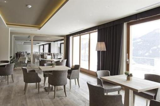 фото отеля Hotel Ciarnadoi