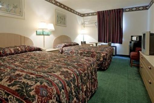 фото отеля Raceway Inn Darlington