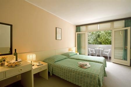 фото отеля Fortuna Island Hotel