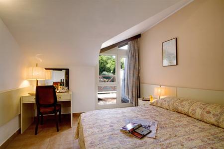 фото отеля Fortuna Island Hotel