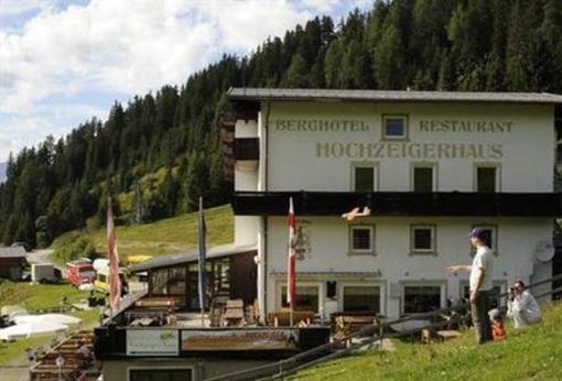 фото отеля Berggasthof Hochzeigerhaus Jerzens