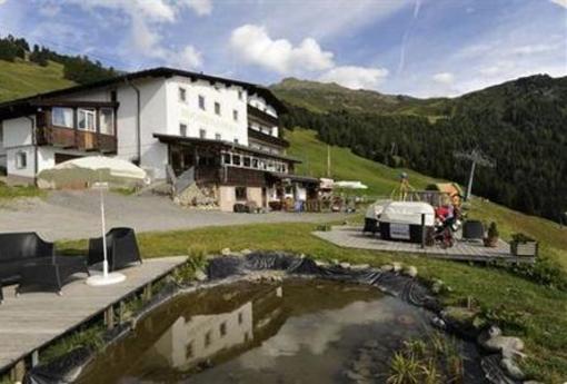 фото отеля Berggasthof Hochzeigerhaus Jerzens