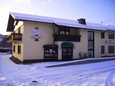 фото отеля Landhaus im kuhlen Grunde Pracht