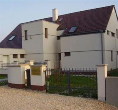 фото отеля Panorama Apartman