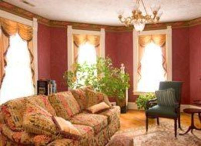 фото отеля The Lafayette Inn