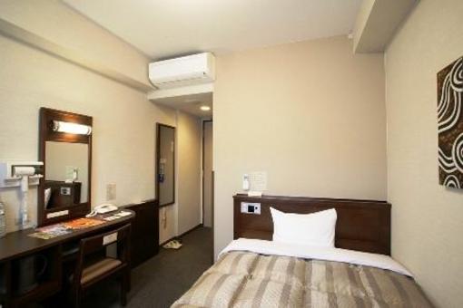 фото отеля Hotel Route Inn Kanda Ekimae