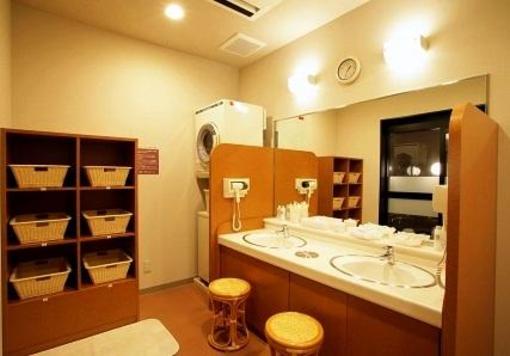 фото отеля Hotel Route Inn Kanda Ekimae