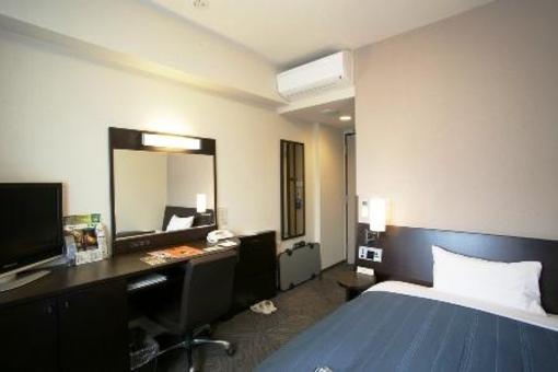 фото отеля Hotel Route Inn Kanda Ekimae
