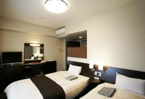 фото отеля Hotel Route Inn Kanda Ekimae