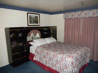 фото отеля Oakridge Inn