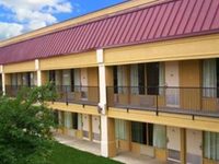 Lincoln Inn & Suites