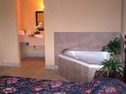 фото отеля Lincoln Inn & Suites