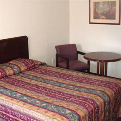 фото отеля Hostfield Inn