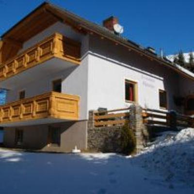 фото отеля Gasthof Bauer Ferienwohnung Mariapfarr