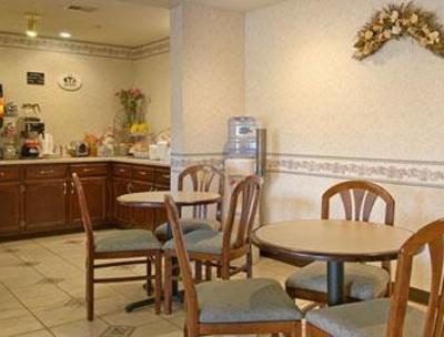 фото отеля Super 8 Hernando