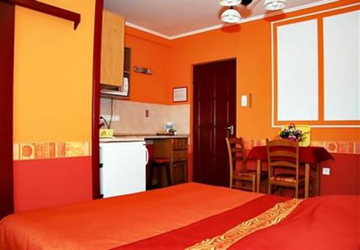 фото отеля Almafa Apartmanhaz