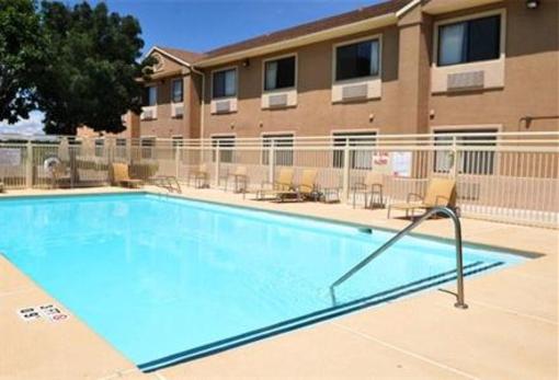 фото отеля Legacy Inn & Suites Artesia