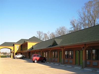 фото отеля Scottish Inn and Suites