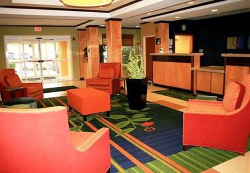 фото отеля Fairfield Inn & Suites Fairmont