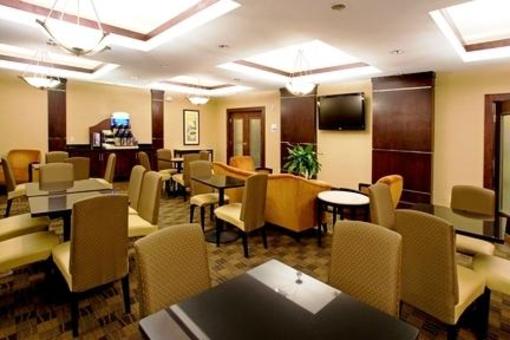фото отеля Holiday Inn Express Hotel & Suites Beeville