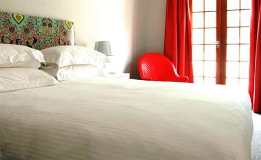 фото отеля Delicious Hotels Franschhoek