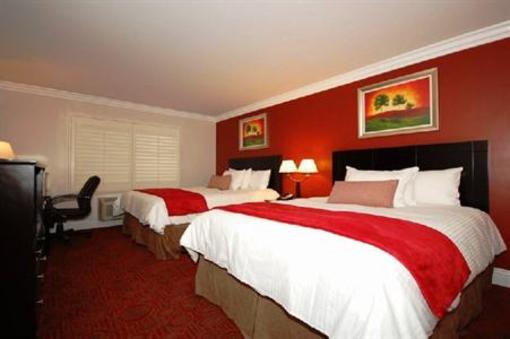 фото отеля BEST WESTERN Burbank Airport Inn