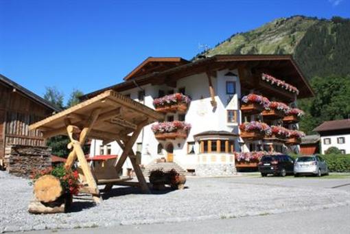 фото отеля Naturparkhotel Ober Lechtalerhof Holzgau