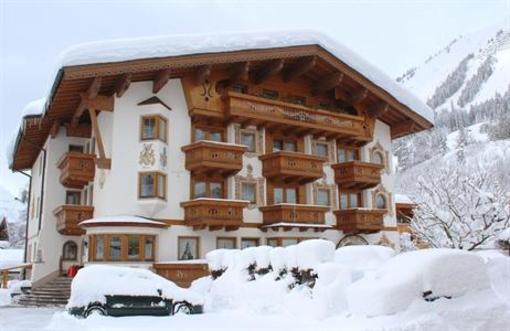 фото отеля Naturparkhotel Ober Lechtalerhof Holzgau