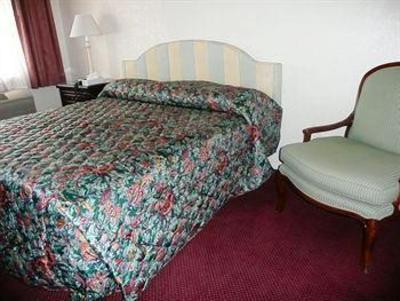 фото отеля River Park Inn Fresno