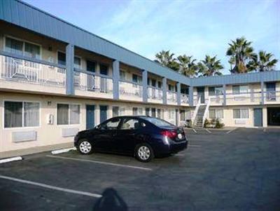 фото отеля River Park Inn Fresno