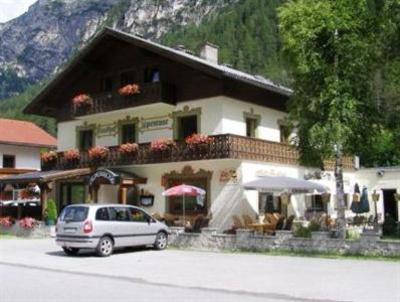 фото отеля Alpenrose & Pension Nina Gasthof