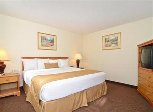 фото отеля BEST WESTERN Baraboo Inn