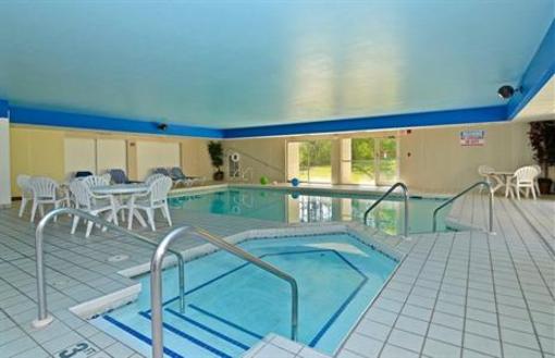 фото отеля BEST WESTERN Baraboo Inn