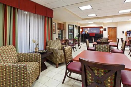 фото отеля Holiday Inn Express Knoxville North