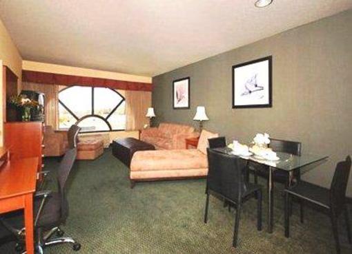 фото отеля Comfort Inn & Suites Brandywine Valley