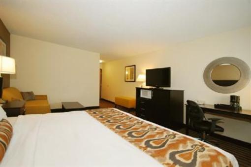 фото отеля Best Western Plus Newark Christiana Inn