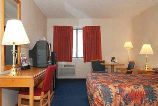 фото отеля Econo Lodge Inn & Suites Yuba City
