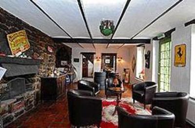 фото отеля Le Relais du Crouly